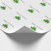 Happy St. Patrick's day green shamrock name Geschenkpapier (Ecke)