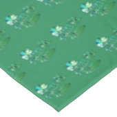 "Happy St. Patrick's Day" Handgeschriebene Kleeblä Tischdecke (Schrägansicht)