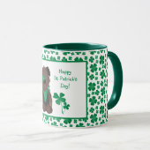 Happy St Patricks Day Hund Vierblättriges Kleeblat Tasse (VorderseiteRechts)