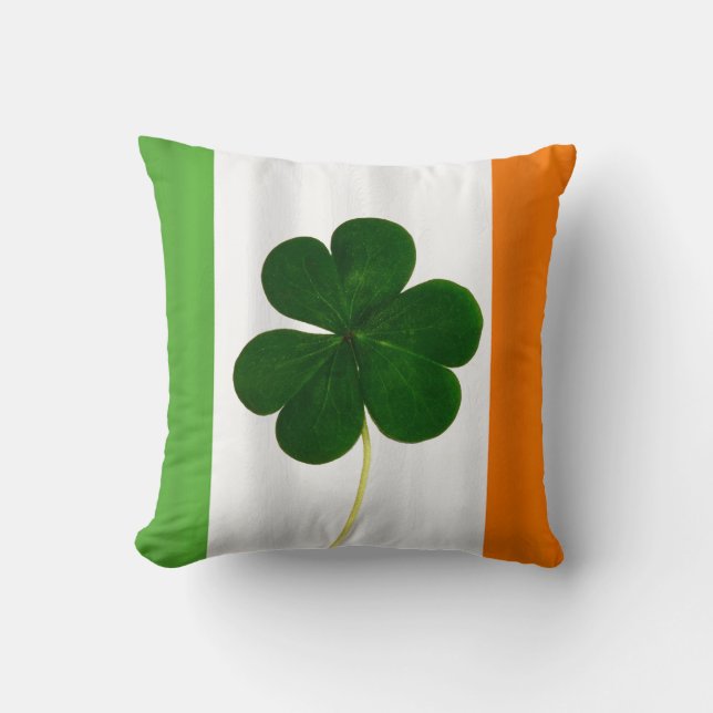 Happy St. Patrick's Day Irish Flag Kleeblatt Clove Kissen (Vorderseite)