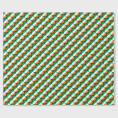 Happy St. Patrick's Day Irish Hearts Flag Muster Geschenkpapier (Flach)