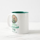 Happy St patricks day Kleeblatts Family Foto Zweifarbige Tasse (Vorderseite Links)