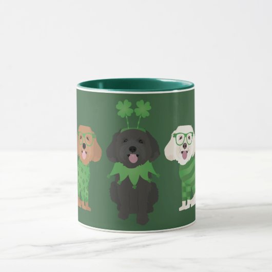 Happy St Patricks Day Maltipoo Dogs Tasse (Zentrum)