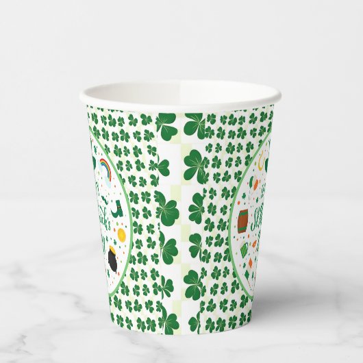 Happy St. Patrick's Day Party Pappbecher (Links)
