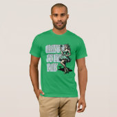 Happy St Patrick's Day Pinup Girl mit Kleeblatt T-Shirt (Vorne ganz)