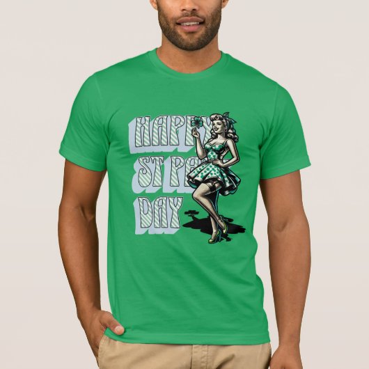 Happy St Patrick's Day Pinup Girl mit Kleeblatt T-Shirt (Vorderseite)