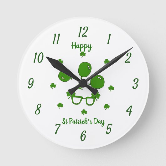Happy St Patrick's Day Runde Wanduhr (Vorderseite)