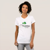Happy St. Patrick's Day Script Clover T-Shirt (Vorne ganz)