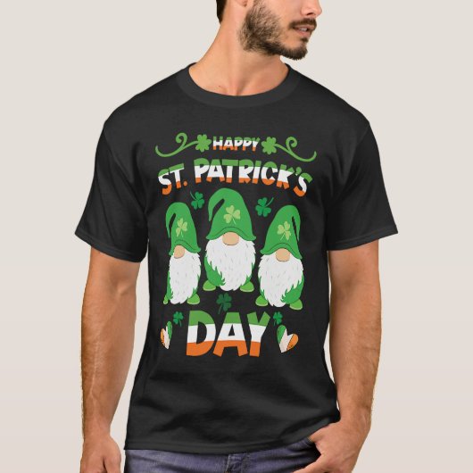 Happy St Patrick's Day Three Gnome Irish Flag Love T-Shirt (Vorderseite)