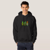 Happy St Patrick's Day Three Gnomes Kleeblatt Hoodie (Vorne ganz)