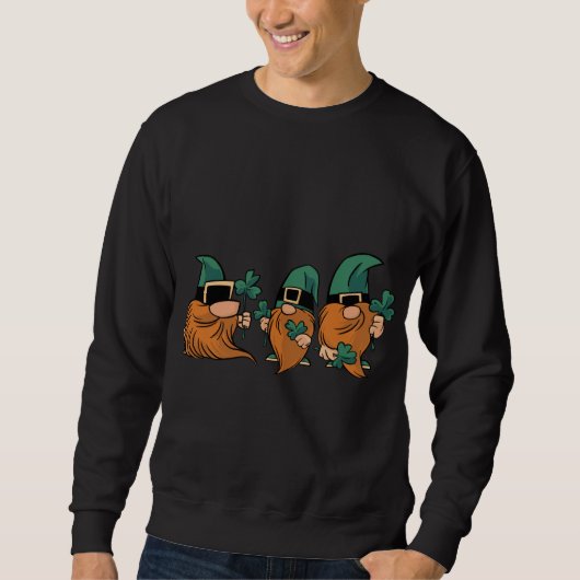 Happy St Patrick's Day Three Gnomes Lucky Kleeblat Sweatshirt (Vorderseite)