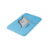 Happy stingray fish cartoon illustration badematte (Schrägansicht)