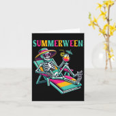 Happy Summerween Summer Halloween Skeleton Karte (Gelbe Blume)