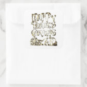Happy Thanksgiving Typografie Gold Harvest Pumpkin Quadratischer Aufkleber (Tasche)