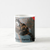 Happy Tortie Dienstag Tasse (Mittel)