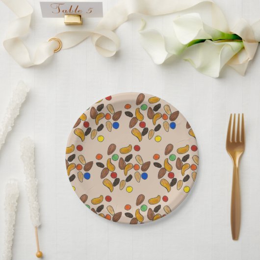 Happy Trails Camping Wandern im Val Piora Pappteller (Hochzeit)