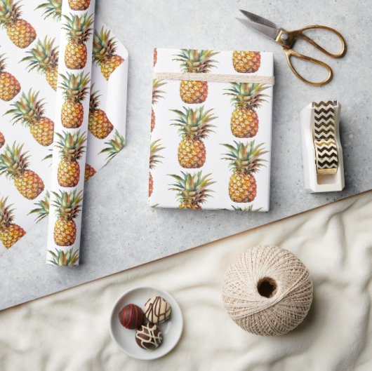 Happy Tropical Pineapples Geschenkpapier (Kunsthandwerk)