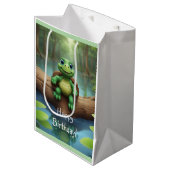 Happy Turtle Birthday Mittlere Geschenktüte (Vorderseite Schrägansicht)