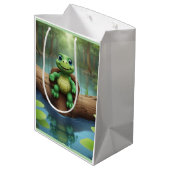 Happy Turtle Birthday Mittlere Geschenktüte (Rückseite Schrägansicht)