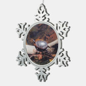 Happy Turtle Schneeflocken Zinn-Ornament (Rechts)