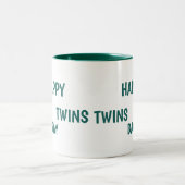 Happy Twins Day Zweifarbige Tasse (Mittel)