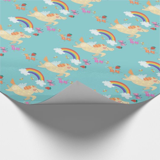 Happy Unicorn mit Regenbogenwolken und Blume Geschenkpapier (Ecke)