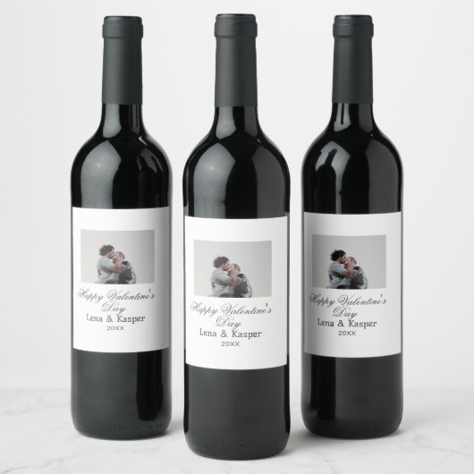 Happy Valentine's day couple photo modern simple t Weinetikett (Flaschen)