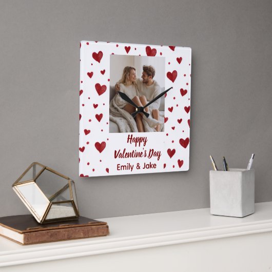 Happy Valentine's Day Custom Photo Wall Clock Quadratische Wanduhr (Büro)