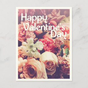Happy Valentine's Day with Vintage Flower Bouquet Feiertagspostkarte