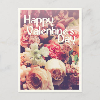 Happy Valentine's Day with Vintage Flower Bouquet Feiertagspostkarte