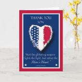 Happy Veterans Day for a Son, The Hero's Heart Karte (Gelbe Blume)