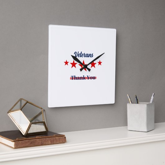 Happy Veterans Day Throw Clock Quadratische Wanduhr (Büro)