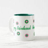 Happy Weekend Zweifarbige Tasse (Vorderseite Links)