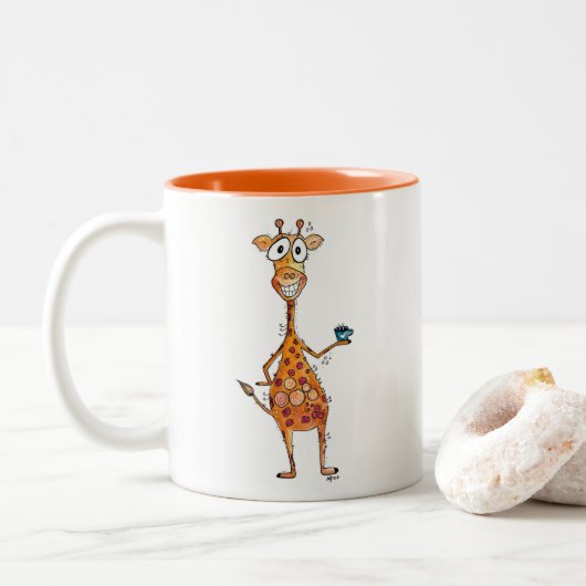 Happy Whimsical Giraffe Drink Kaffee Zweifarbige Tasse (Mit Donut)