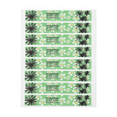 Happy white Blume auf grünem Hintergrund (Bogen)