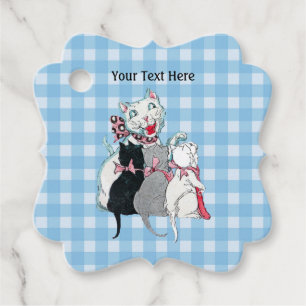 Happy White Mother Cat mit drei Kätzchen Kariert Geschenkanhänger