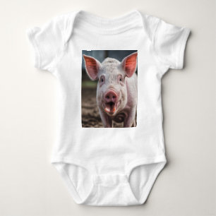 Happy White Pig Tongue Poke, Baby Strampler