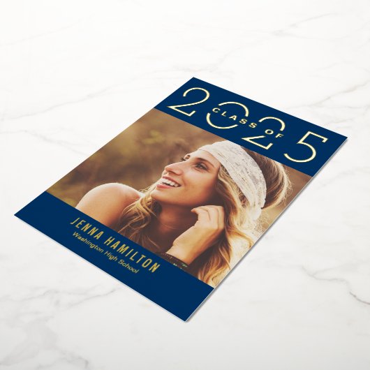 Happy Year Foil Abschluss kündigen Editierbare Far Folieneinladung (Gedreht)