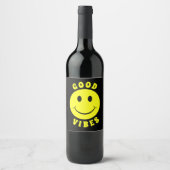 Happy Yellow Face Good Vibes Weinetikett (Vorderseite)