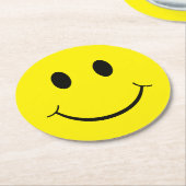 Happy Yellow Face Graphic Runder Pappuntersetzer (Angewinkelt)