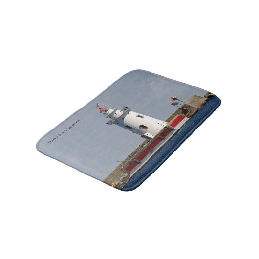Harbour Beach Lighthouse bathmat Badematte (Schrägansicht)