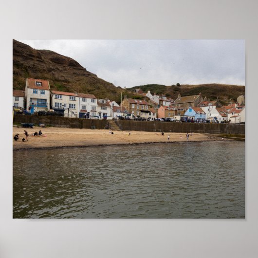 Harbour View of Staithes Village Poster (Vorne)
