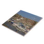 Harbour, Whitby, North Yorkshire, England Fliese (Seite)