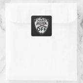 Hard Work Pays Off Shield Worker Design Quadratischer Aufkleber (Tasche)