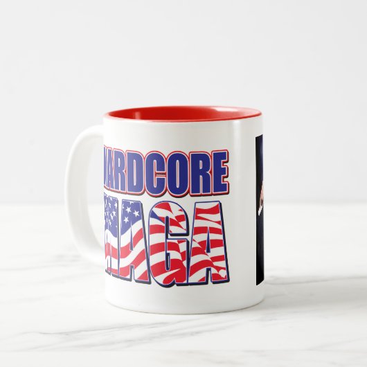 HARDCORE MAGA ZWEIFARBIGE TASSE (Vorderseite Links)