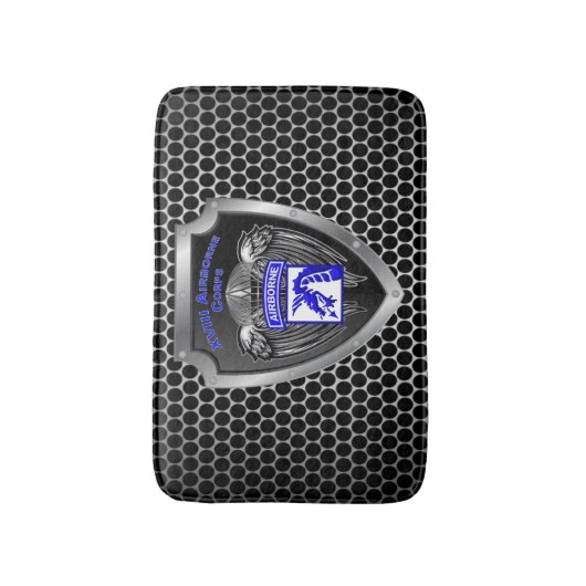 Hardcore XVIII Im Flugzeug Corps Badematte (Vorderseite Vertikal)