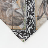 Hare Black Scroller Border Wohngestaltung Fleecedecke (Ecke)