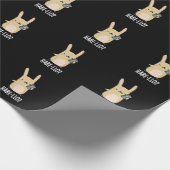 Hare-llo There Funny Hare Rabbit Pun Dark BG Geschenkpapier (Ecke)