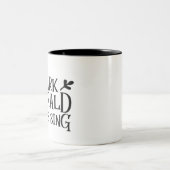 Hark the Herald Angel Sing Zweifarbige Tasse (Mittel)