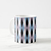 Harlequin Diamond Pattern - Blau und Dusty Lilac Kaffeetasse (Vorderseite Links)